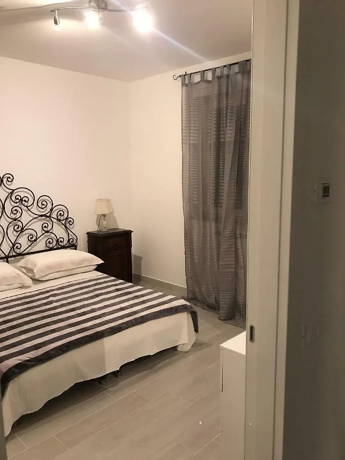 Bari Lory'S Home איטליה