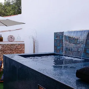 https://casa-rustica-em-alte-karmea-houses.hotelaalgarve.com